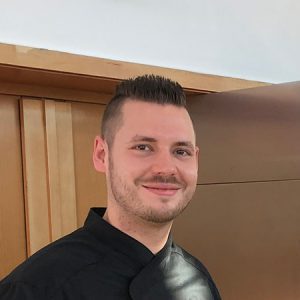 CLAUDIO JAKOB