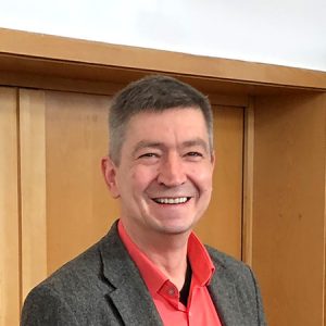 RENÉ HUSKOBLA